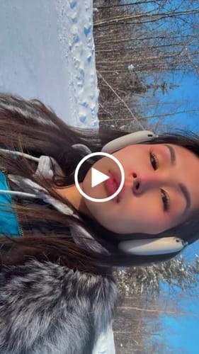 Customer video review of Manga - Brown