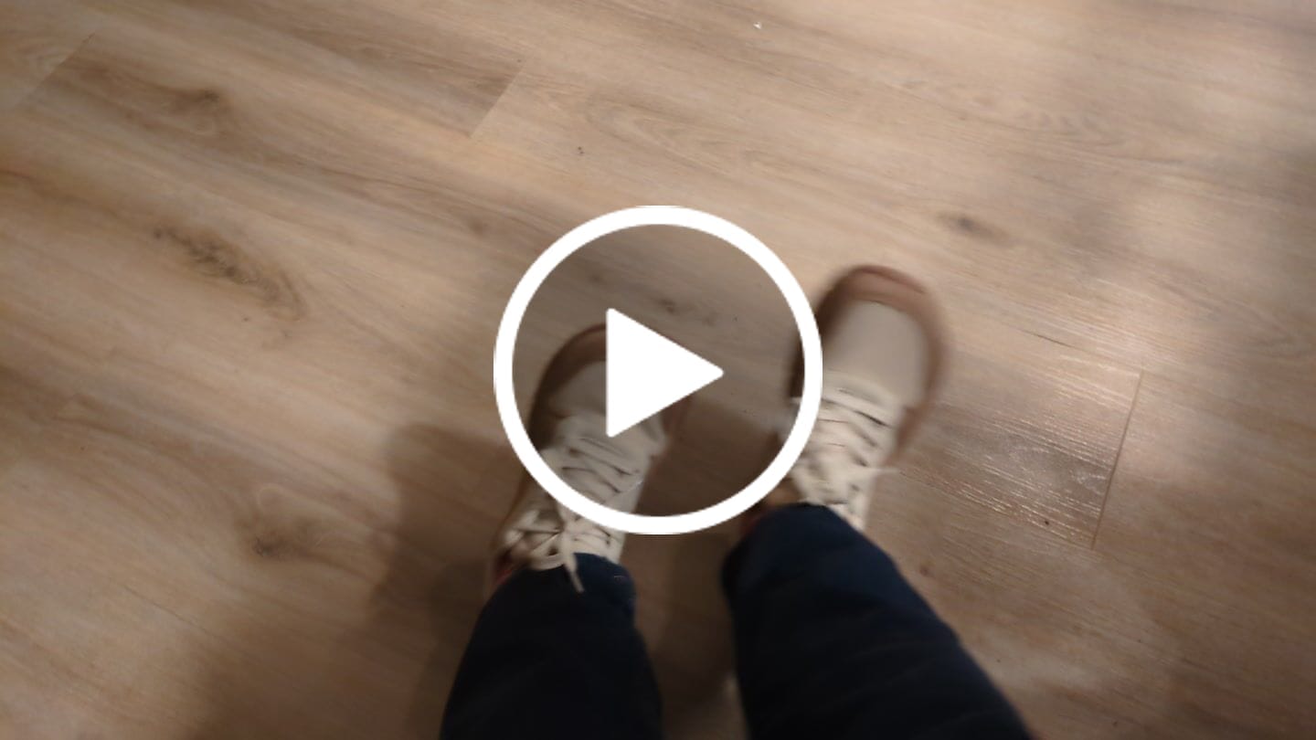 Customer video review of Hareball - Wide Toe Sneakers