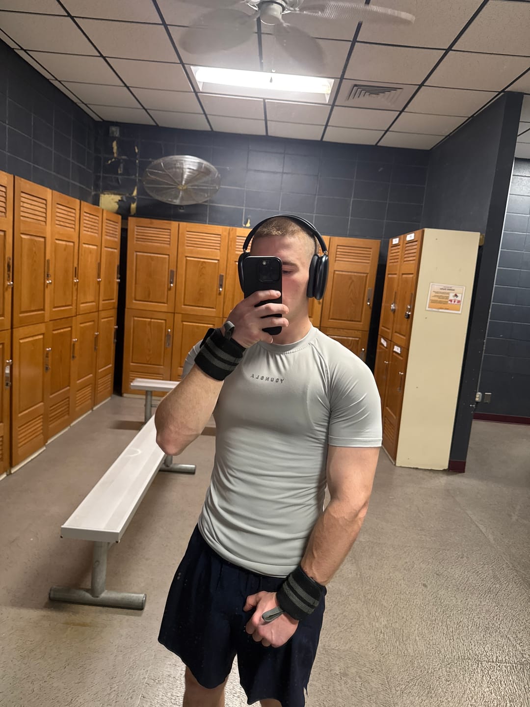 Customer photo review of 4193 - Classic Compression Tees