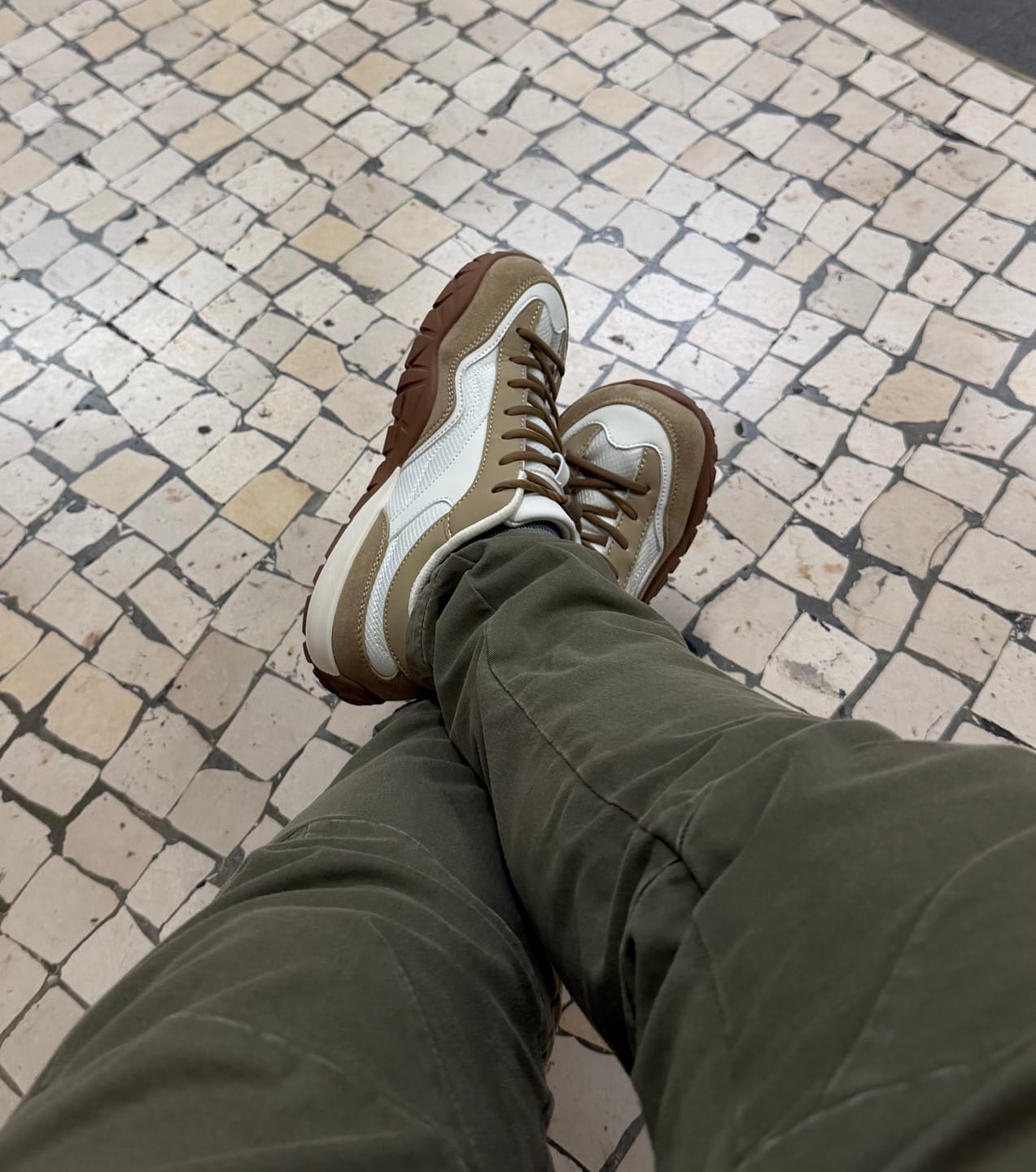 Customer photo review of Hollow -  Zapatos De Punta Ancha