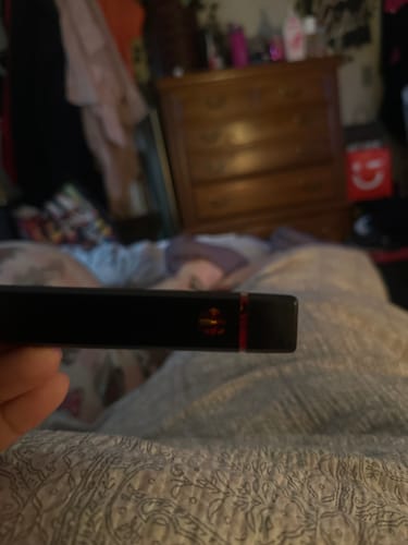 Customer photo review of 1 Gram HHC Vape Pen | Sweet Tsunami - Hybrid