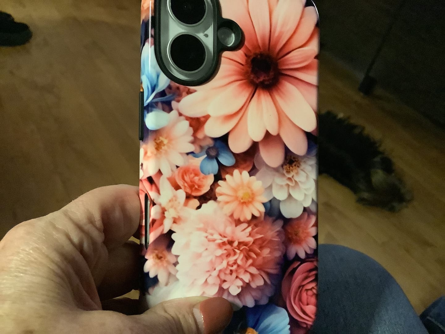Customer photo review of Custom - iPhone 16
