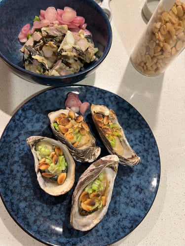 Customer photo review of Fresh NZ Oysters (Half-Shell) 6 Pieces