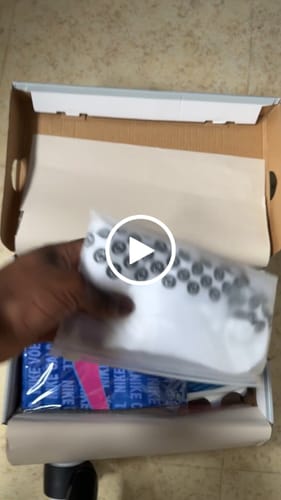 Customer video review of Mercurial Vapor 16 FG Attack Pack - Bleu/Argent/Rose