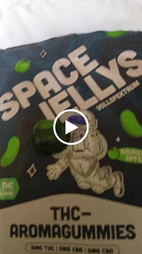 Customer video review of THC Spacejellies Vollspektrum