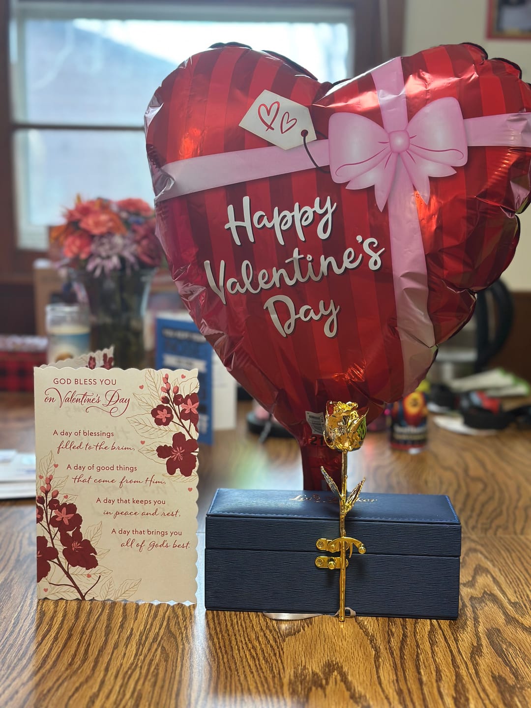Customer photo review of 24K Gold Dipped Natural Rose 7" - Midnight Blue Real Leather Gift Box