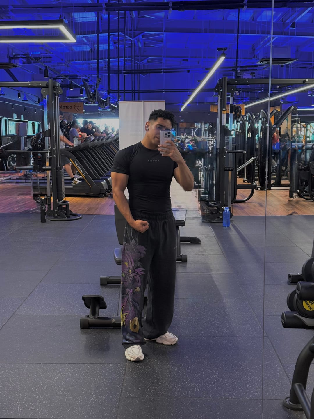 Customer photo review of 4193 - Classic Compression Tees