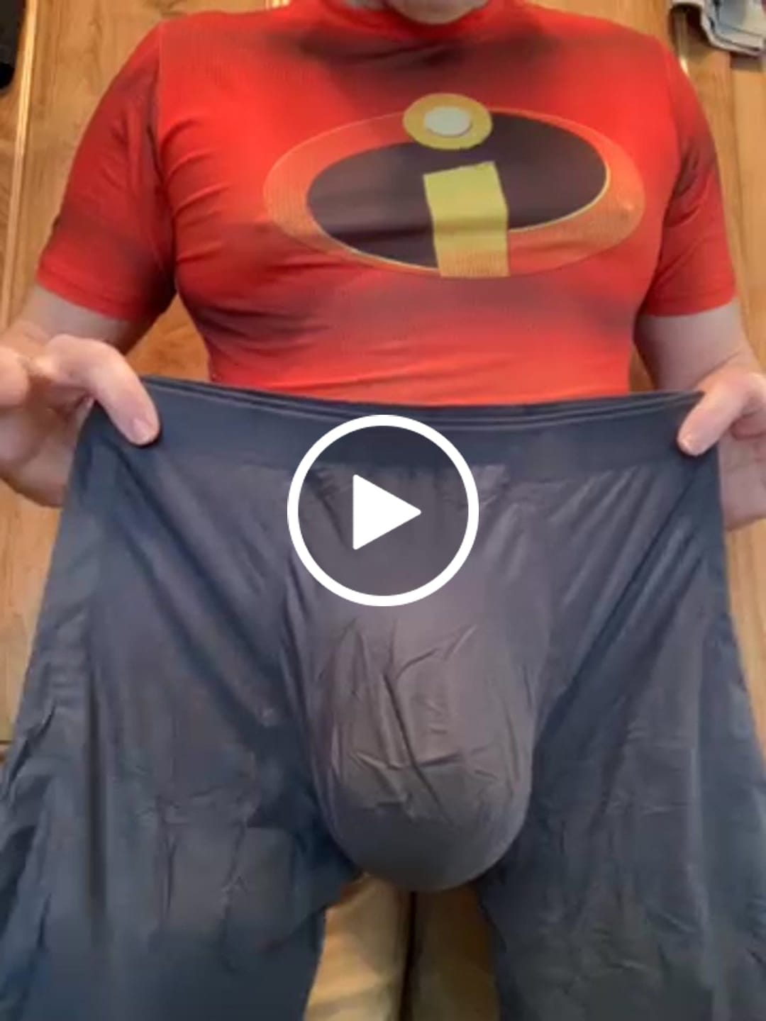Customer video review of Nylon Seamless 7in Boxer Briefs No Fly 3pk Black/Heather Gray/Slate Green