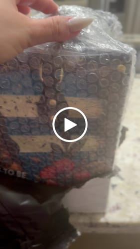 Customer video review of I didn't choose to be Cubana - Personalized Leather Handbag CUB01