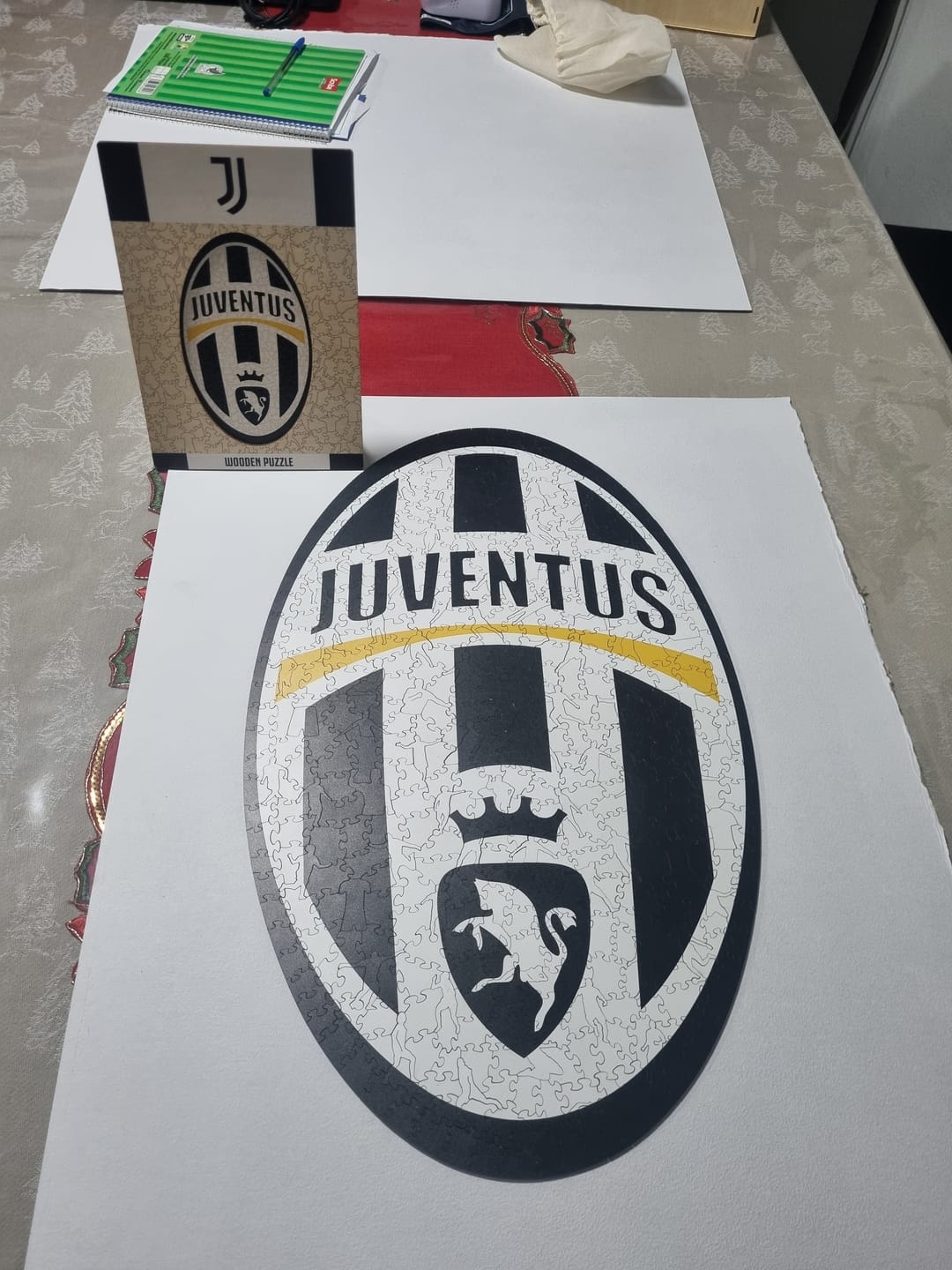 Customer photo review of Juventus FC® Retro Escudo - Rompecabezas de Madera