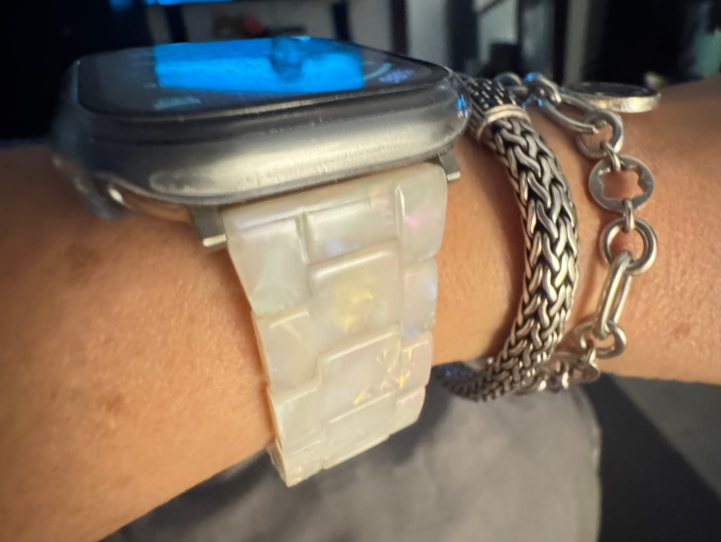 Customer photo review of Perla Ceramic Strap