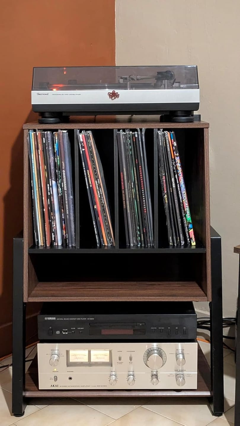 Customer photo review of Eiffel RS05 Record Player Stand