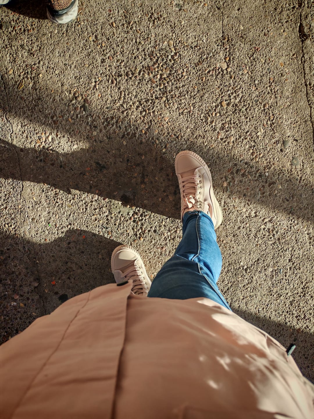 Customer photo review of Tenis Bota Ruvin Women