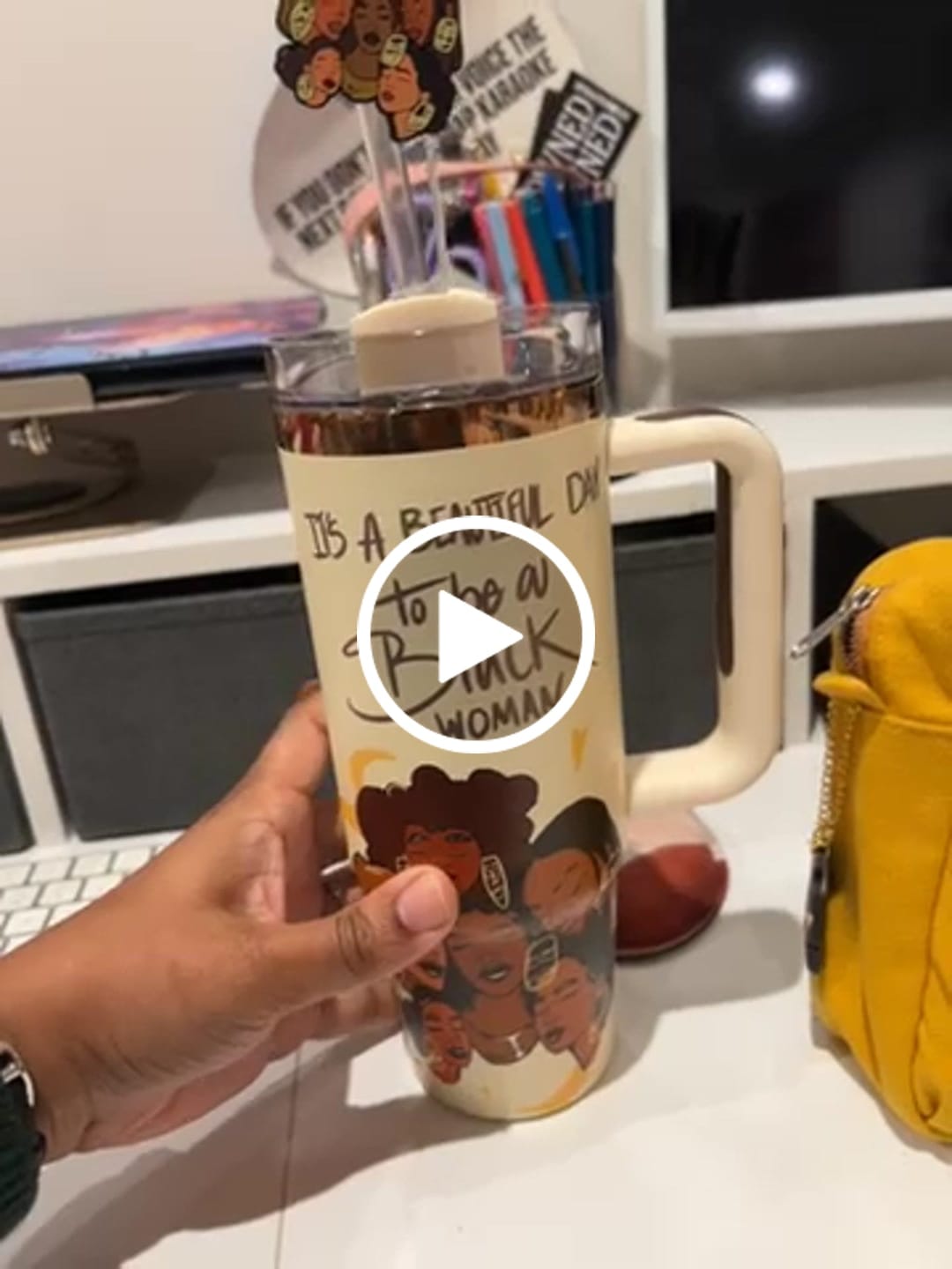 Customer video review of Limited Edition "Crème Brûlée" Insulated Tumbler – Pinklomein x Cecilia's House Collab