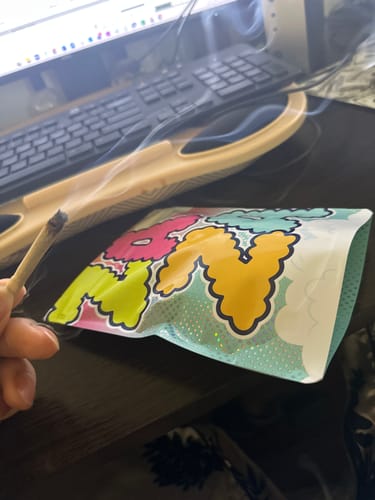 Customer photo review of Bubba Kush - 28 Grams - Indica