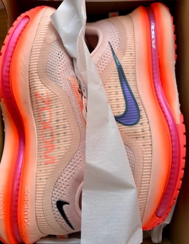 Customer photo review of Nike Pegasus Premium