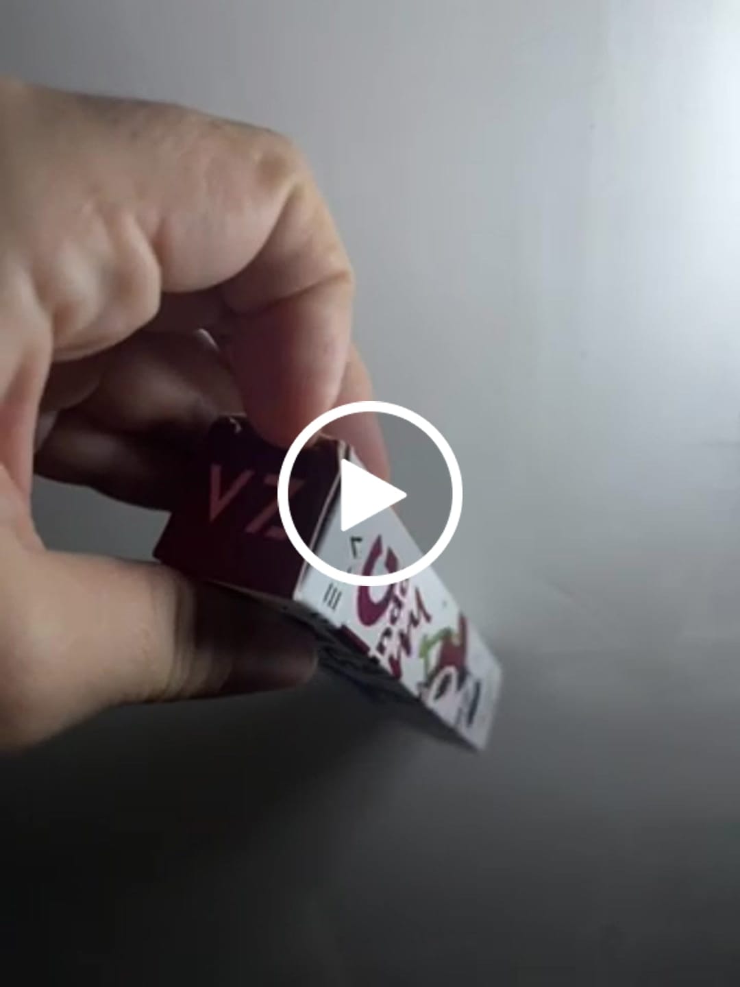 Customer video review of Máscara para Cílios Big No Panda Cherry - Bordô