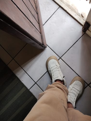 Customer photo review of Yew - Scarpe Barefoot