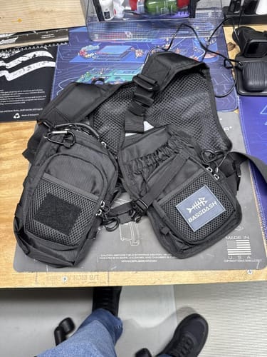 Customer photo review of FV08 Ultra Lightweight Fishing Vest for Men Women