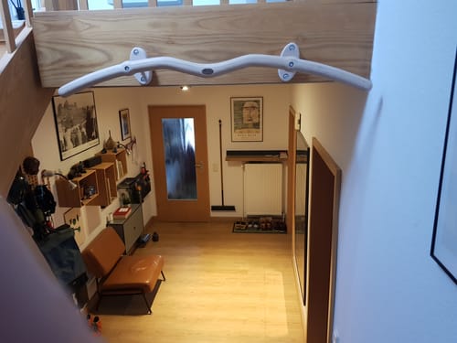 Customer photo review of Snake Pull-Up Bar - Klimmzugstange für die Montage an der Wand