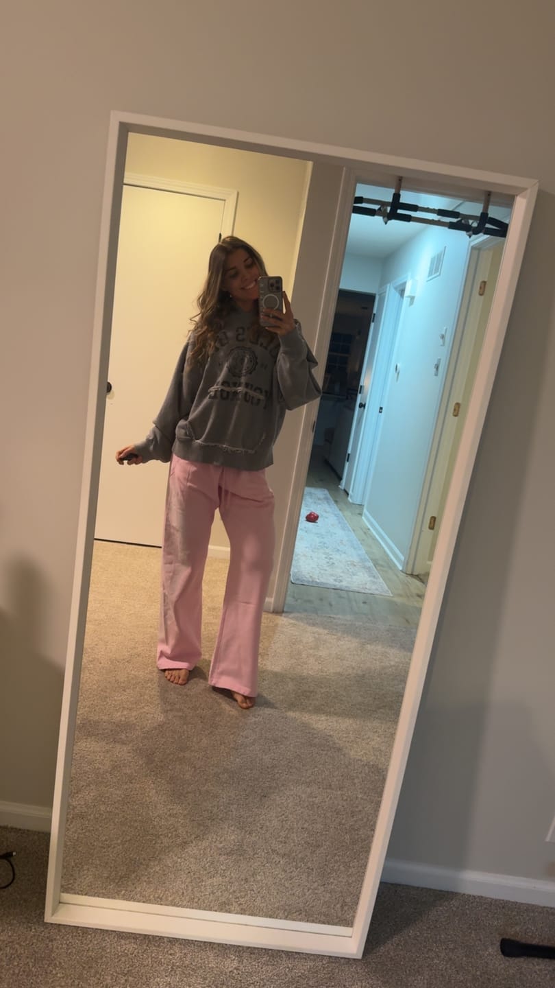 Customer photo review of W281 Flashback Joggers