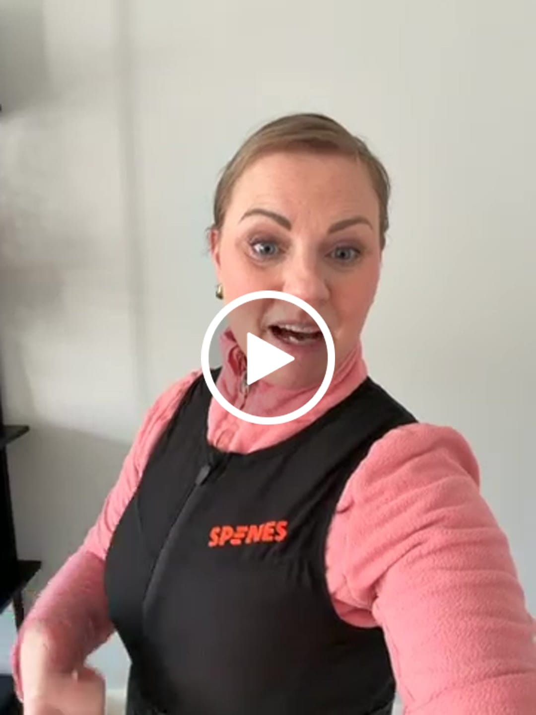 Customer video review of Spines - Black Edition