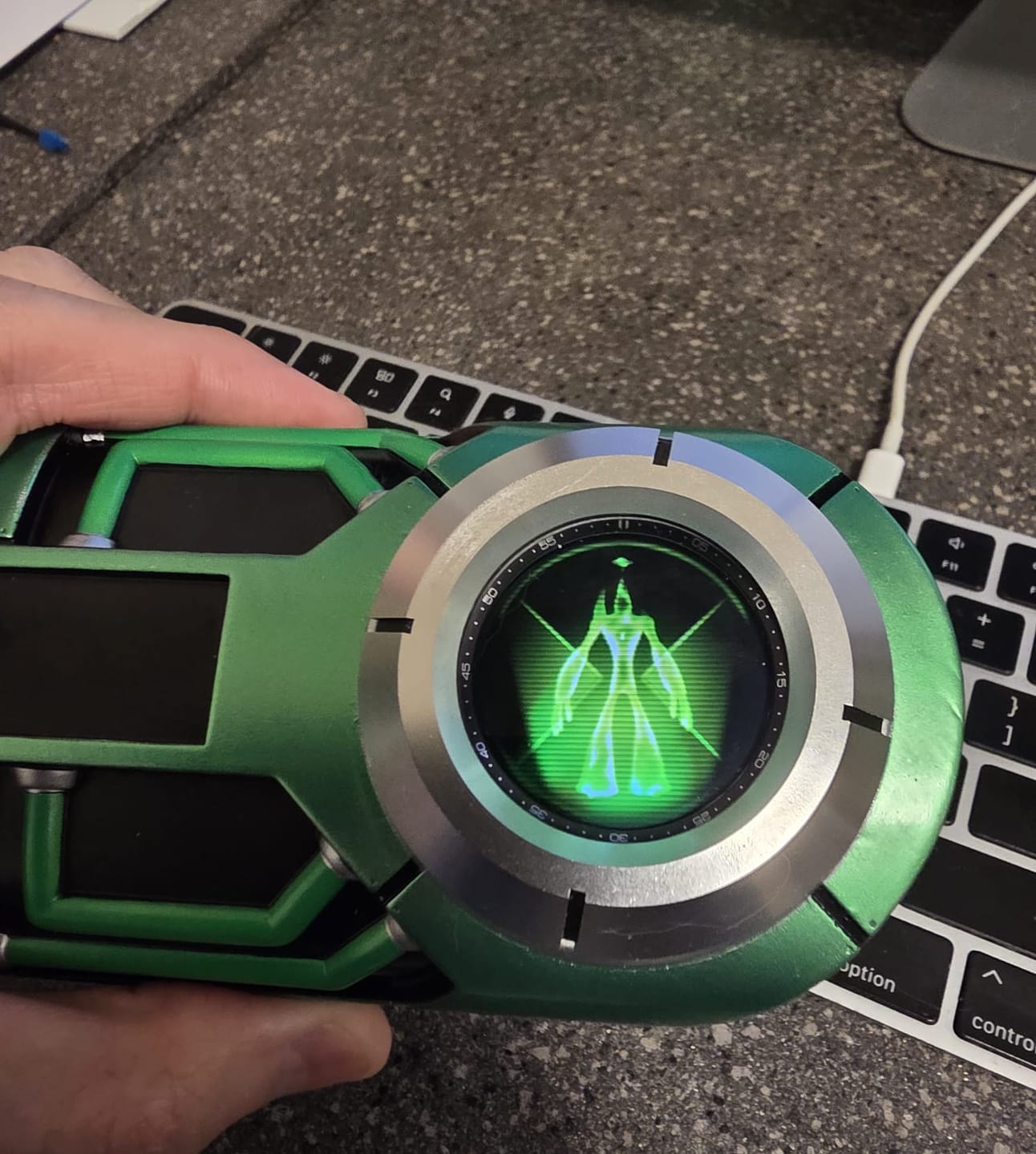 Customer photo review of Ben 10: Ultimate Alien -The Ultimatrix Wearable Replica (Touch Sensing)