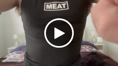 Customer video review of LOOSEFIT MUSCLE TANK – CLASSIC / BLACK