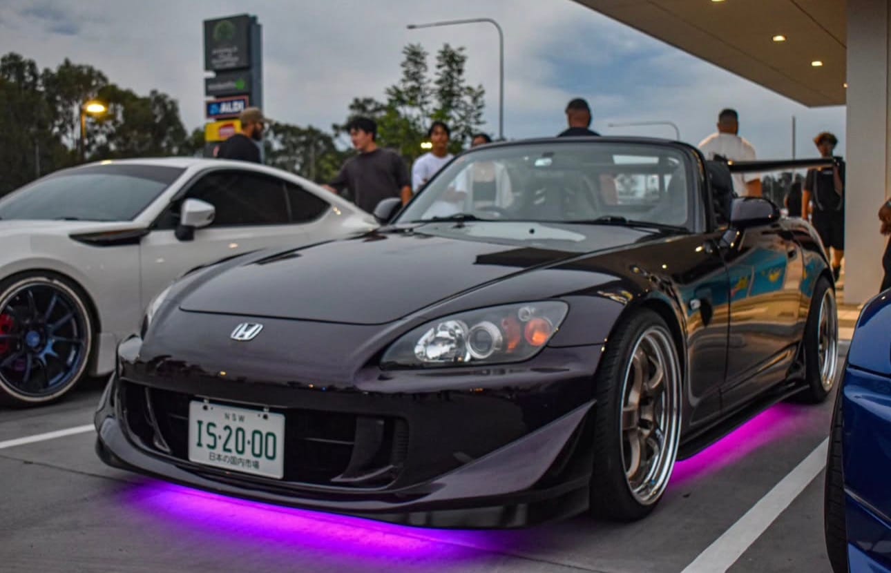 Customer photo review of ELGlow® PRO Universal Car Underglow Kit