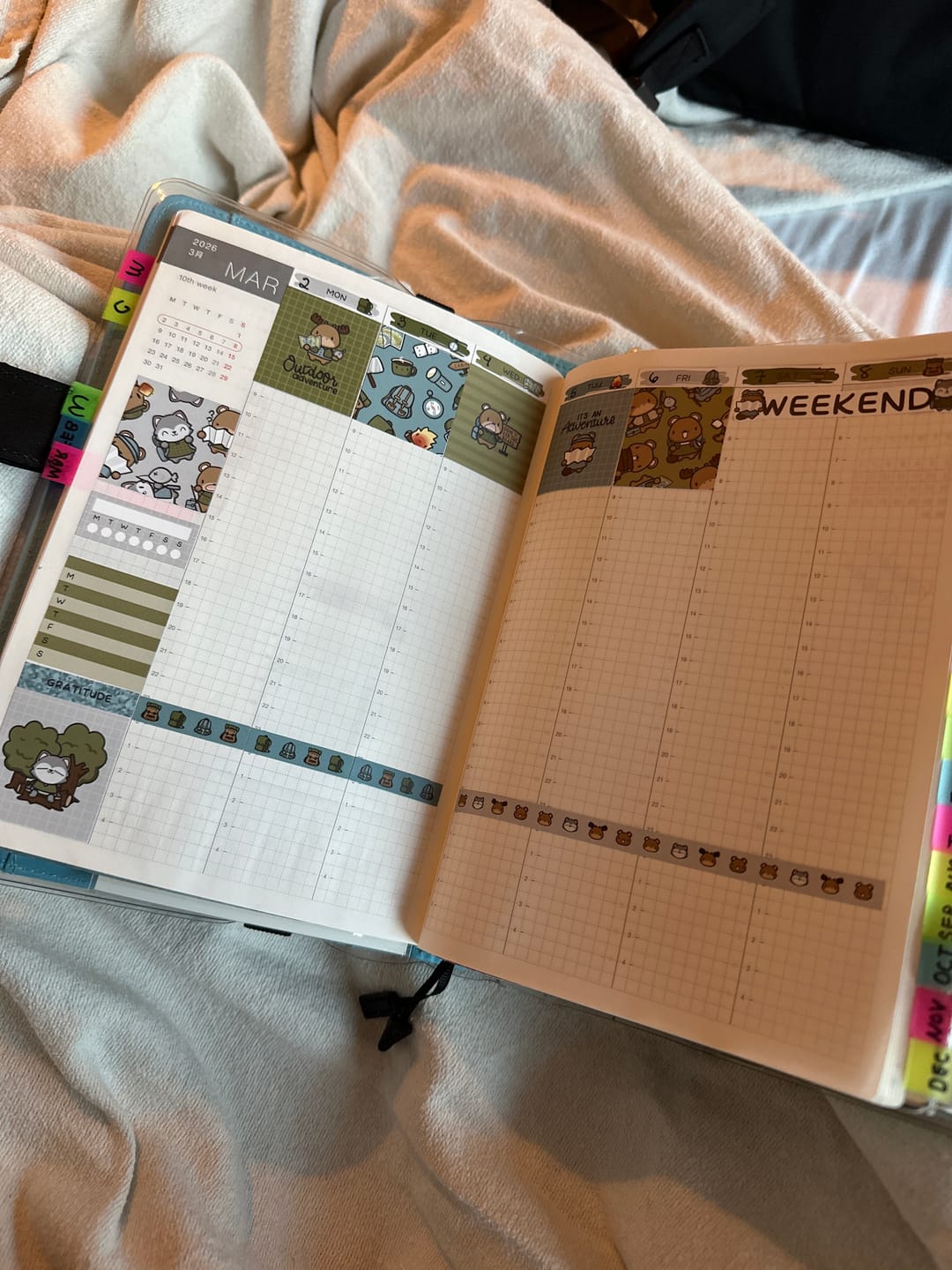 Customer photo review of Outdoor Adventure Theme Hobonichi Cousin Weekly Kit (Set of 3)