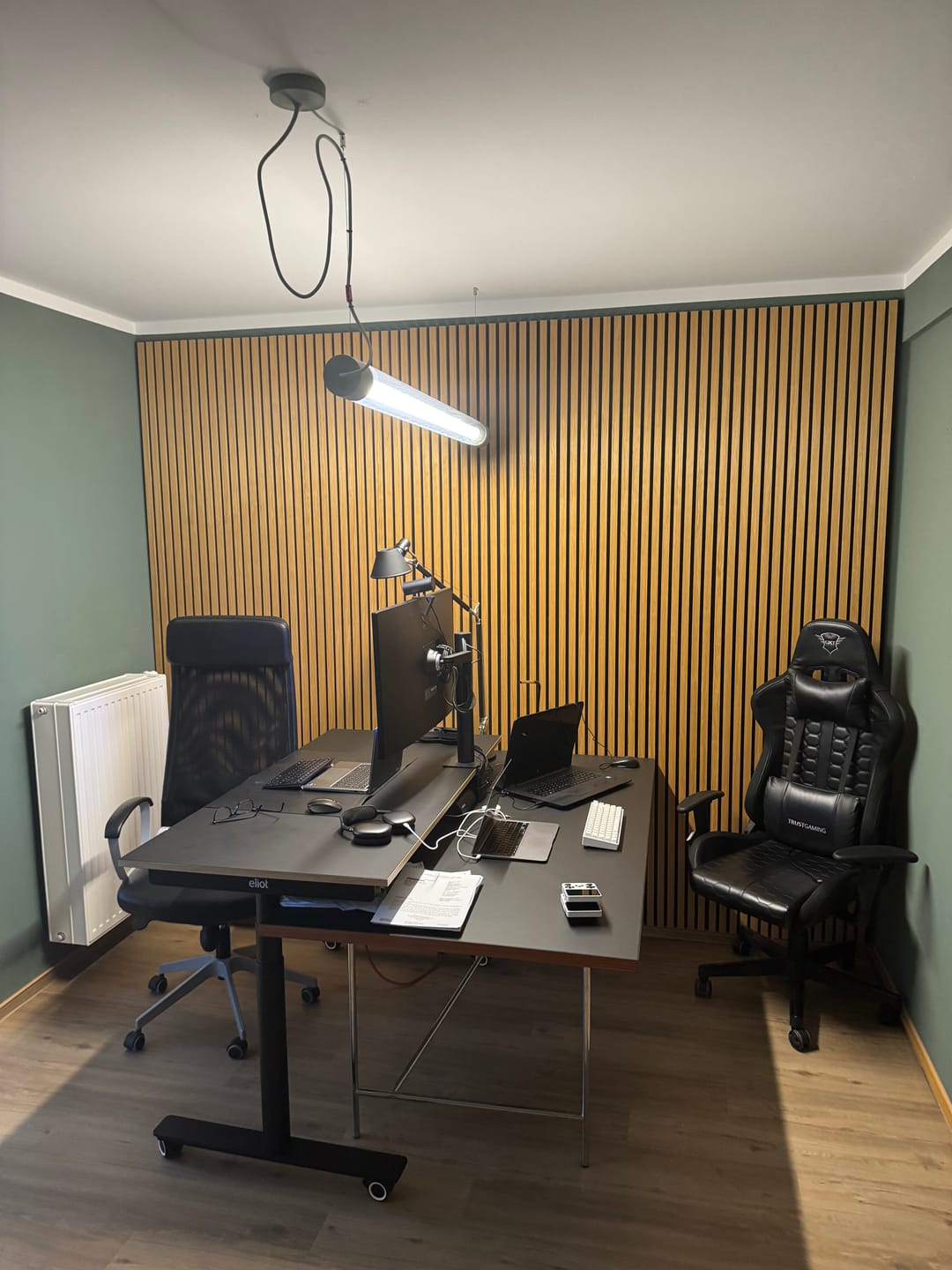 Customer photo review of Akustikpaneele Rustikale Eiche | 240 cm x 60 cm | Dreiseitig Echtholzfurnier