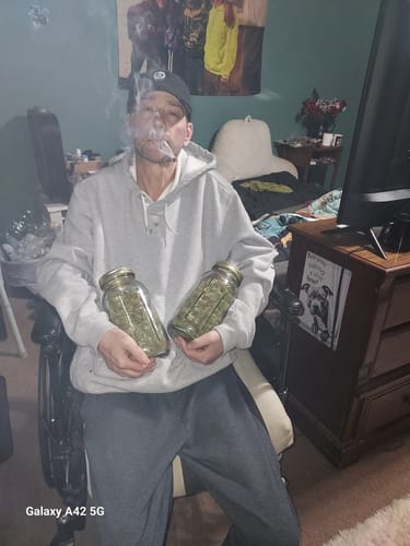Customer photo review of Bulk THCA Flower Pounds