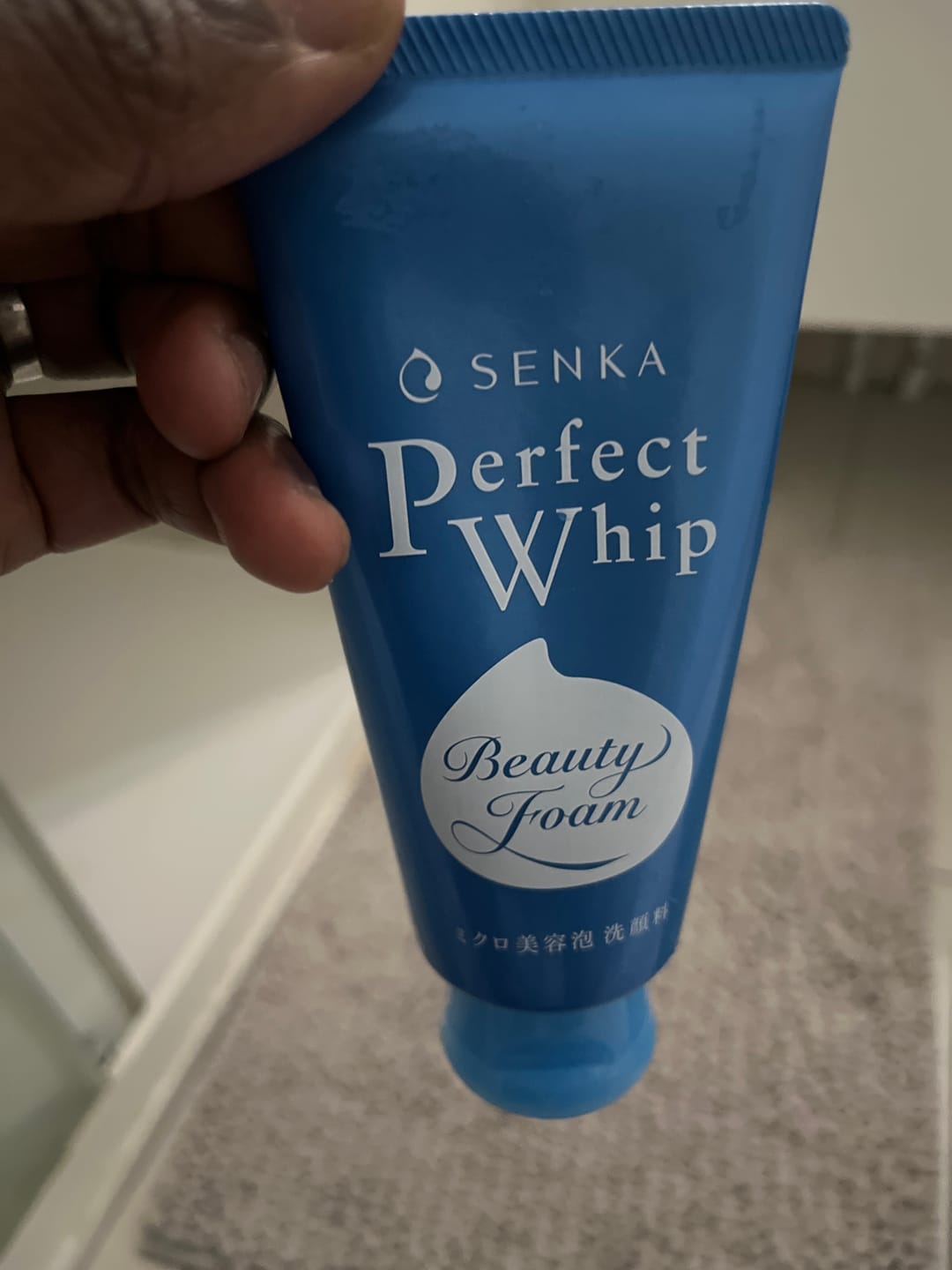 Customer photo review of Shiseido Senka Perfect Whip Cleansing Foam 120g