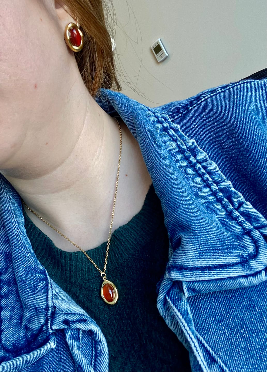 Customer photo review of Bordeaux Necklace - Gold