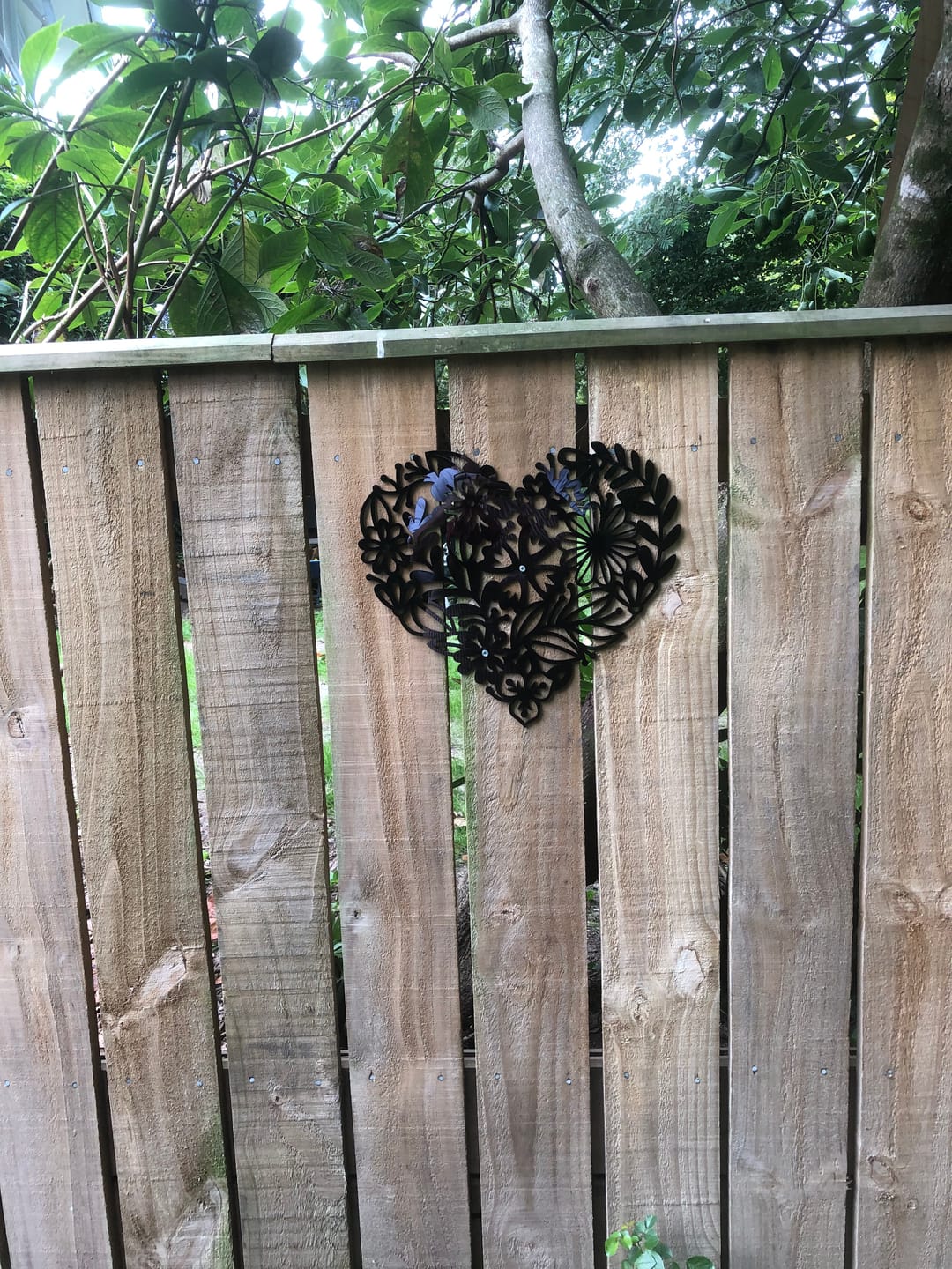 Customer photo review of Floral Heart Wall Décor