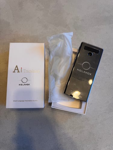 Customer photo review of Traducteur vocal Instantané portable - HOLAVOX
