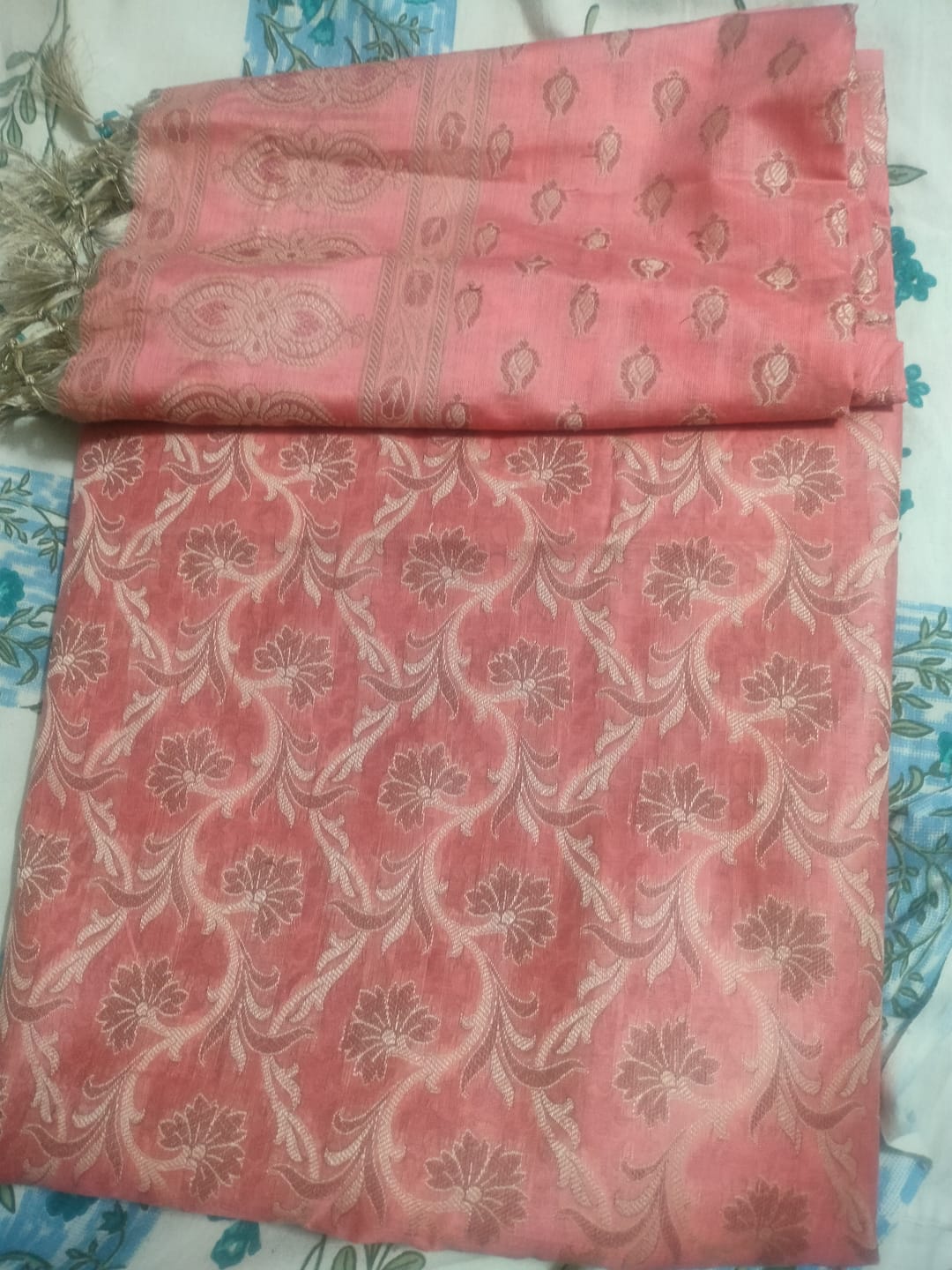 Customer photo review of Peach Surahi Jaal Cotton Silk Banarasi Suit