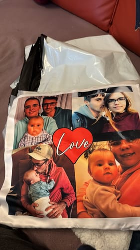 Customer photo review of Kissen mit 4 Fotos
