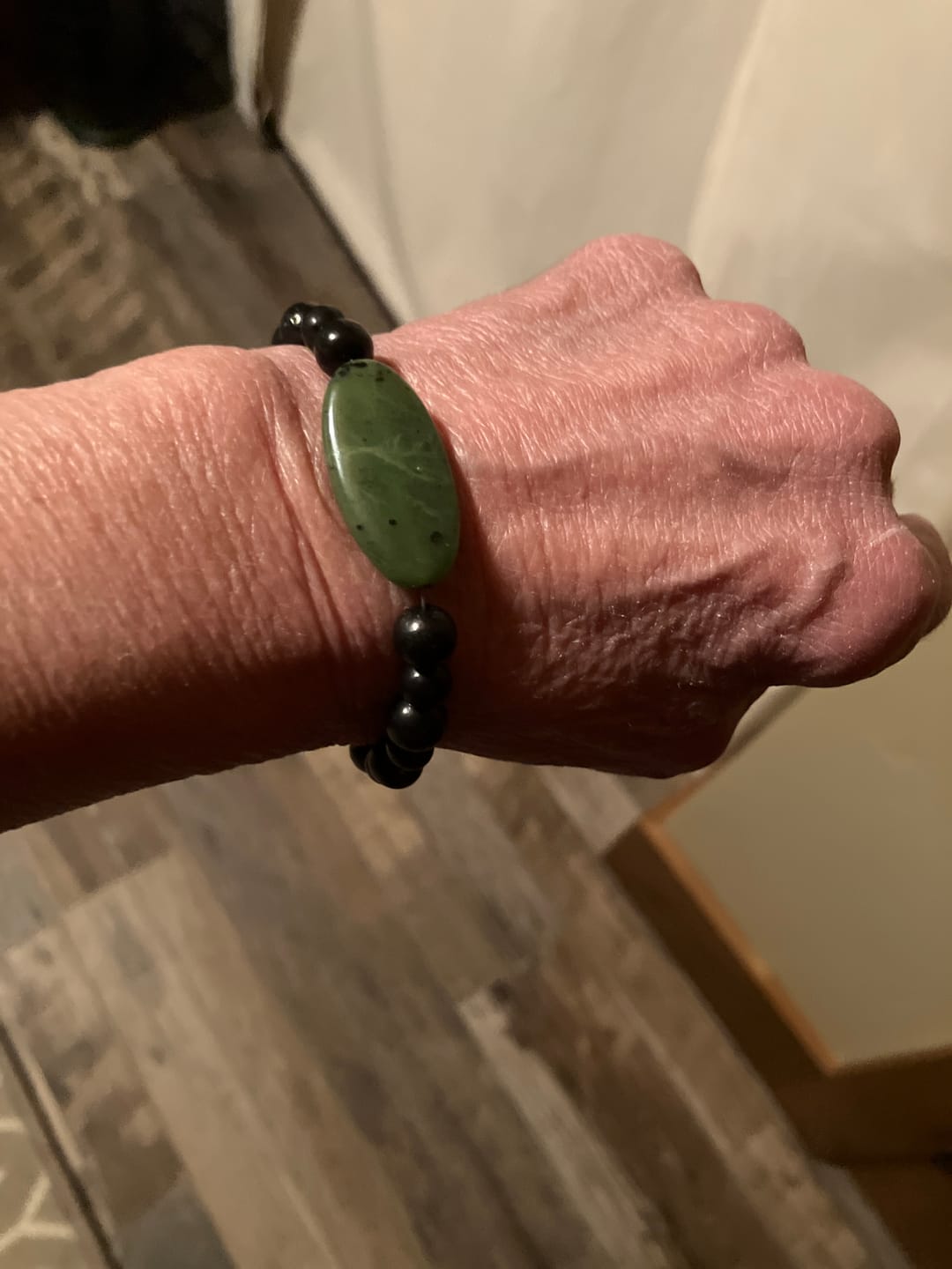 Customer photo review of Shungite Bracelet With Large Oval Green Jade Focal Bead
