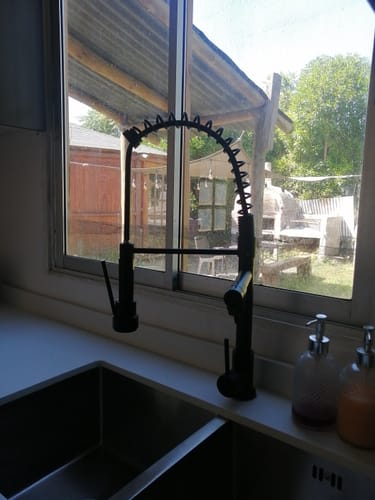 Customer photo review of Griferia Monomando 2 en 1 Modelo PRESTIGE negra