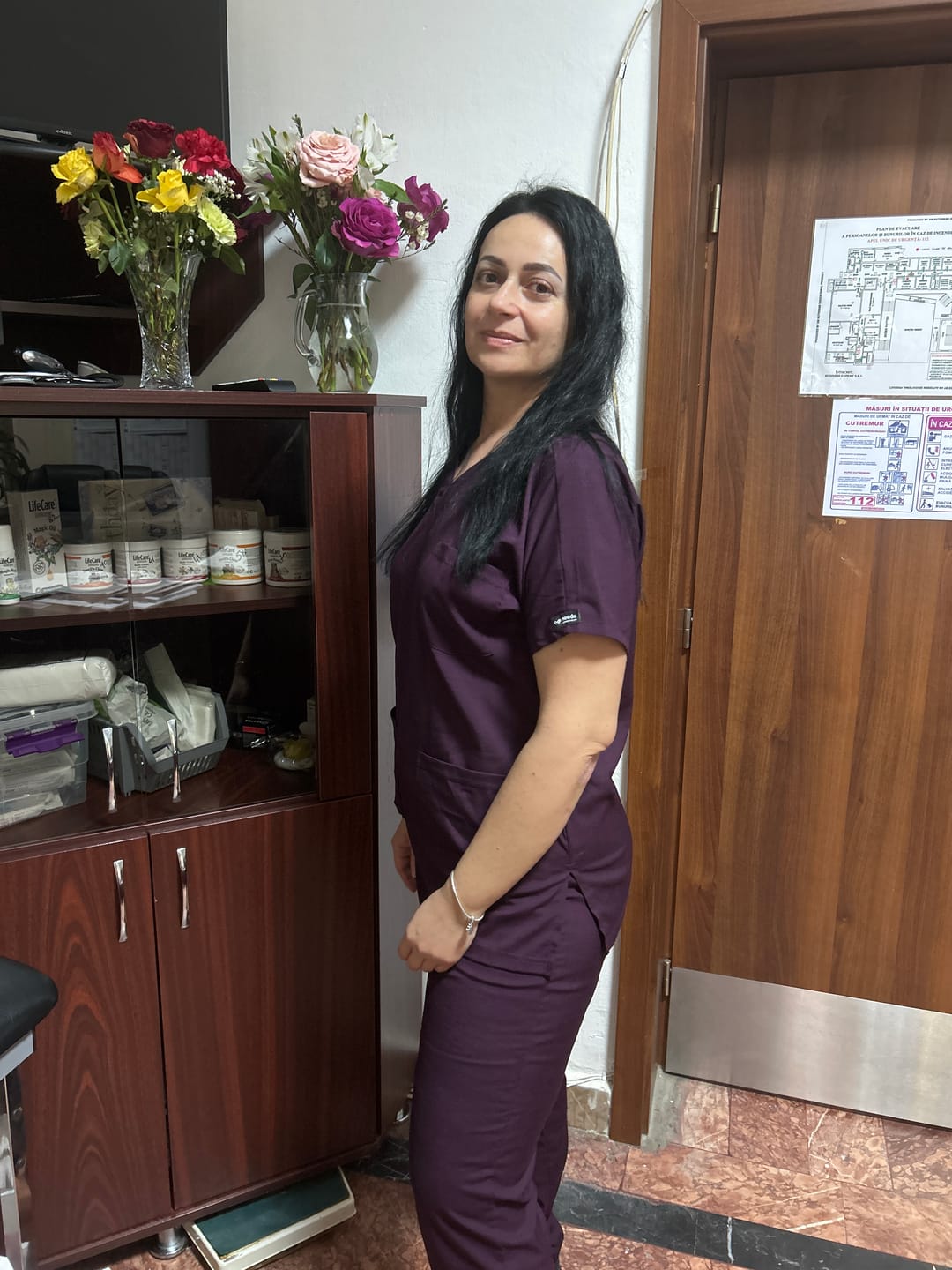 Customer photo review of Costum Medical Elastan Grena, Pentru Femei - Cherry - Model Classic Flex