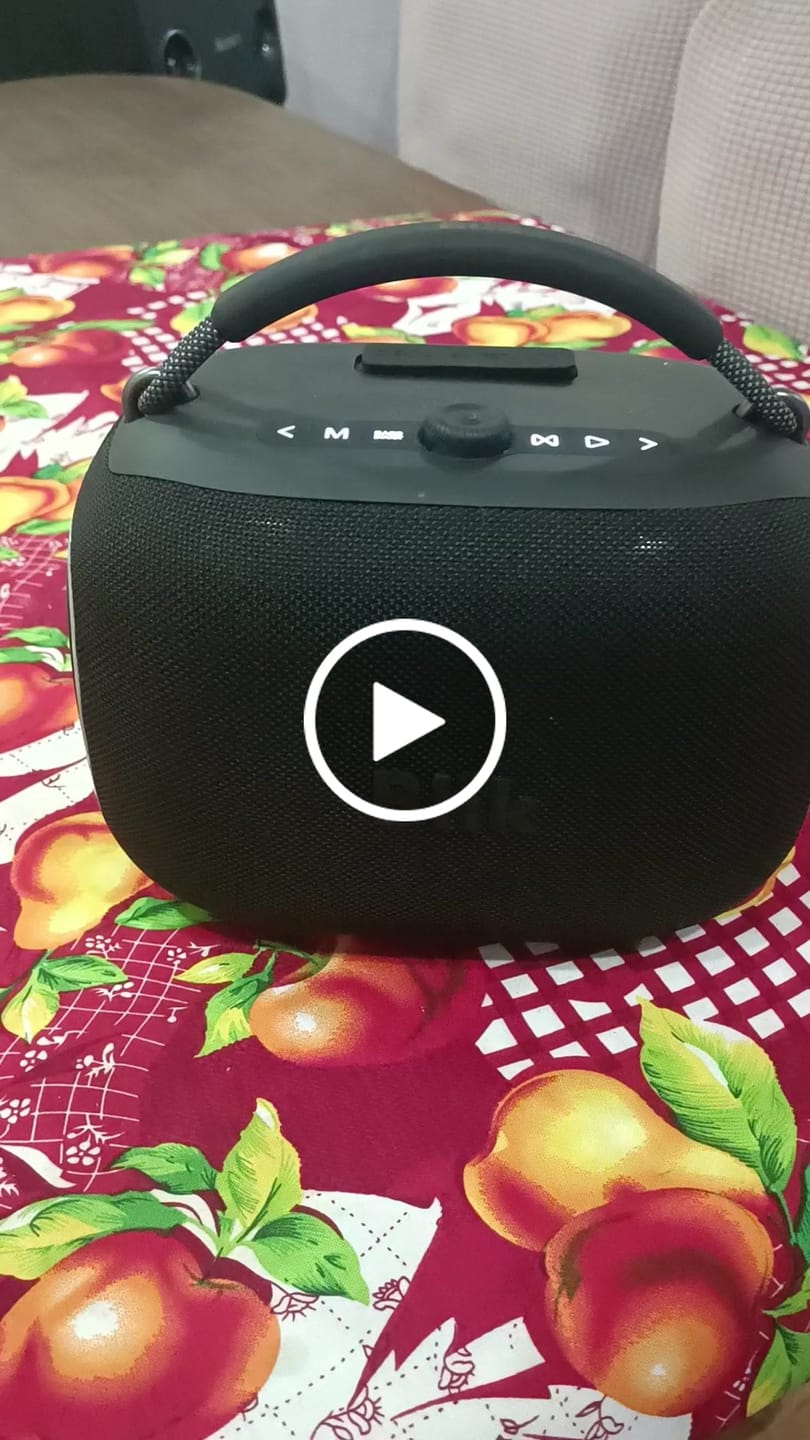 Customer video review of Parlante Bluetooth Portátil Blik Hypebox 100W IPX5 10 Hrs