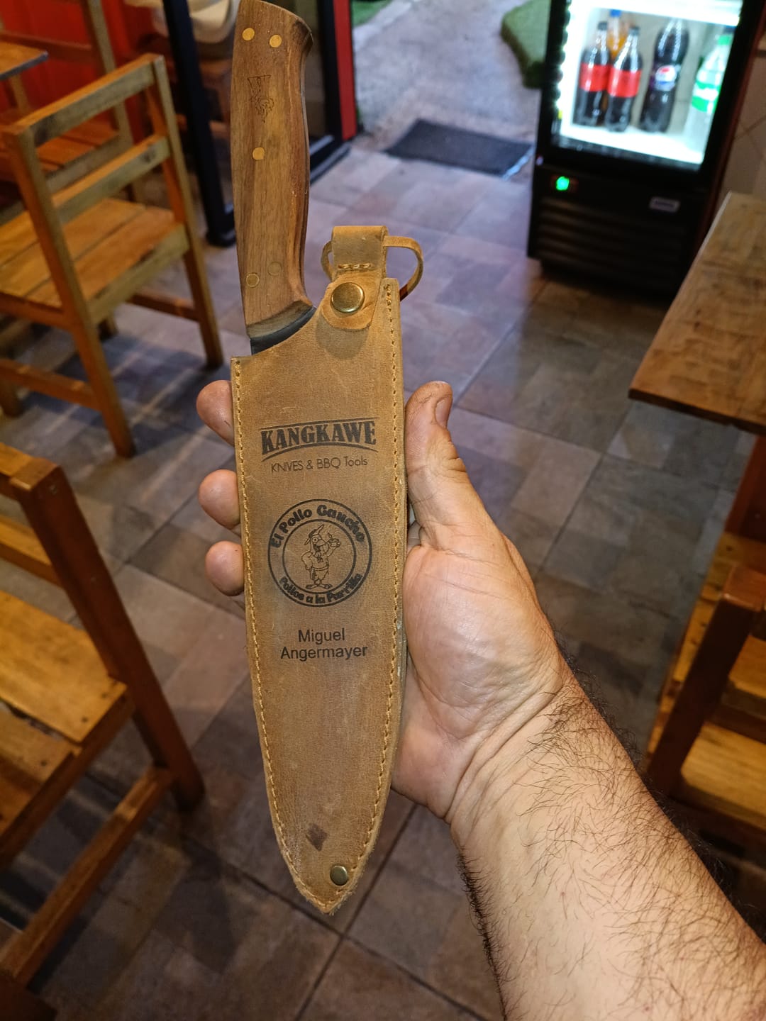 Customer photo review of Cuchillo 8" Parrillero C/Funda De Cuero Café