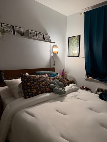 Customer photo review of MarshMellow Comforter
