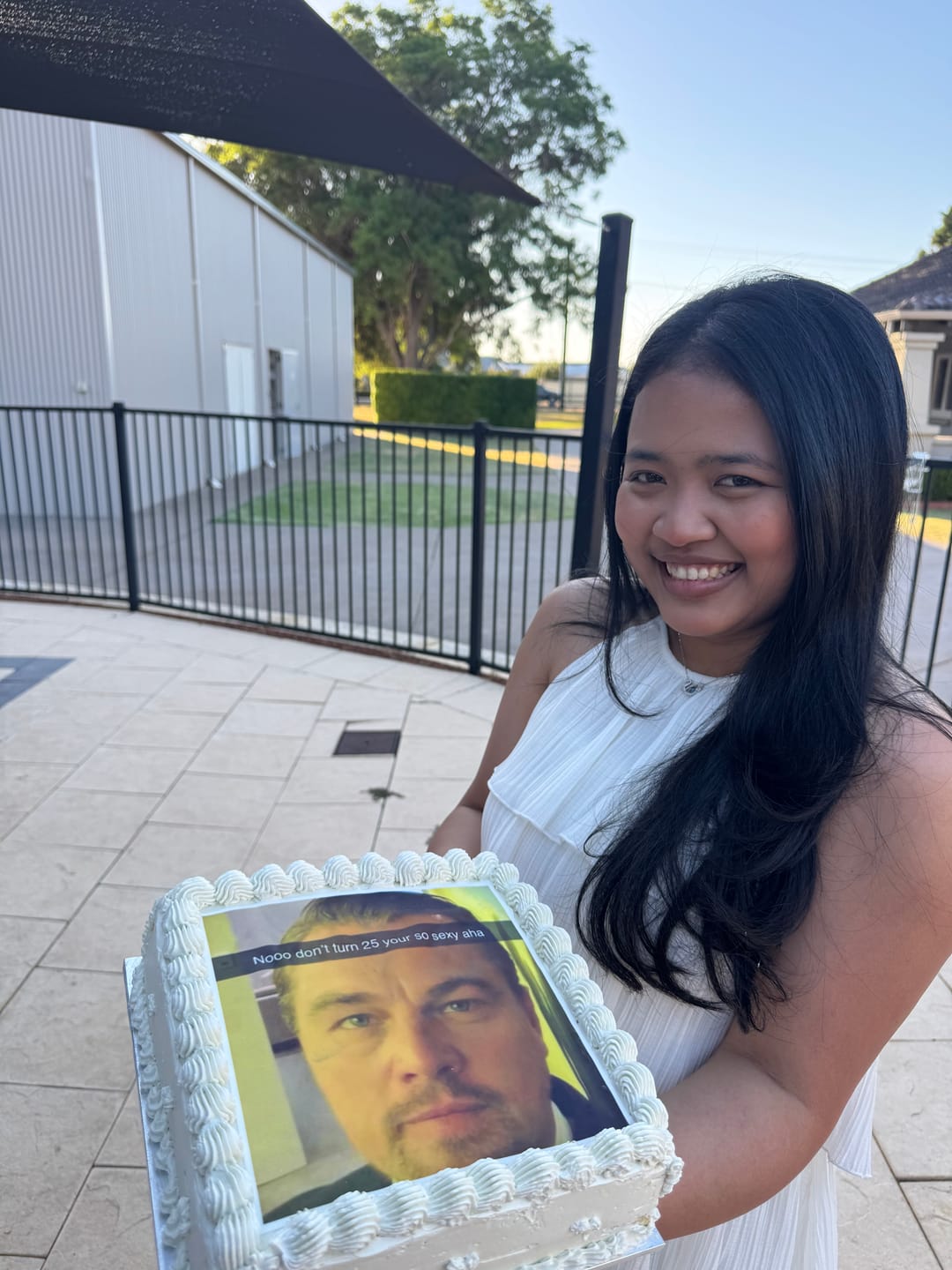 Customer photo review of 19 cm x 19 cm Square Pre-cut Custom Edible Icing Image