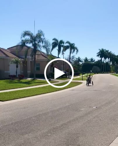 Customer video review of Performance Eucalyptus Compression Socks