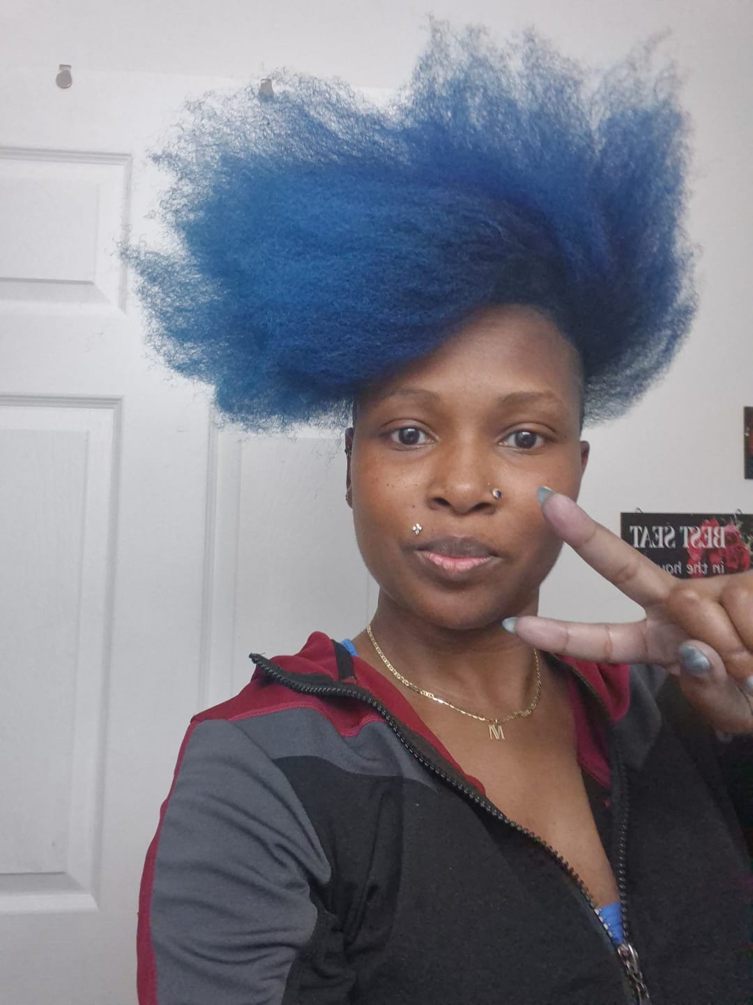 Customer photo review of Classic Curlz Lux Glow 4 fl oz