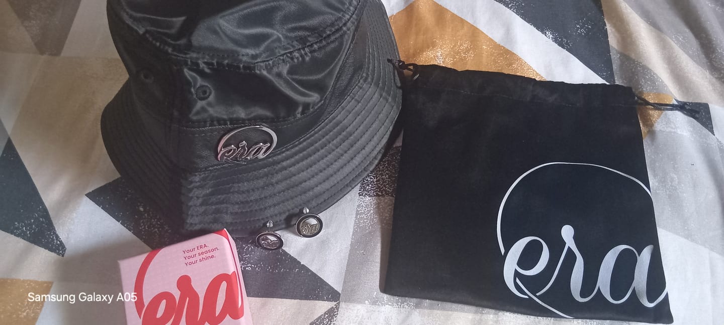 Customer photo review of Black Billy Bucket Hat
