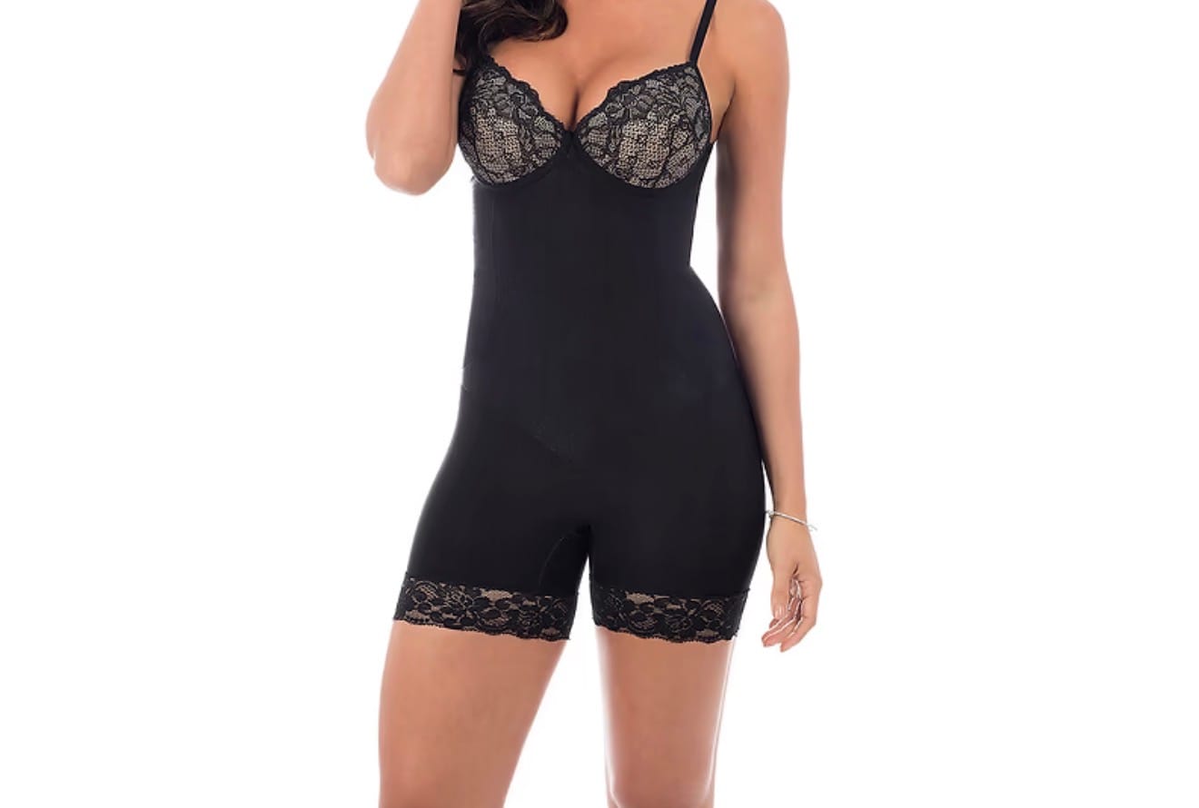 Customer photo review of Shades Bust Shaping and Butt lifting Full Body