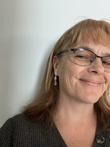 Customer photo review of Lobelia Clip On Earrings in Silver